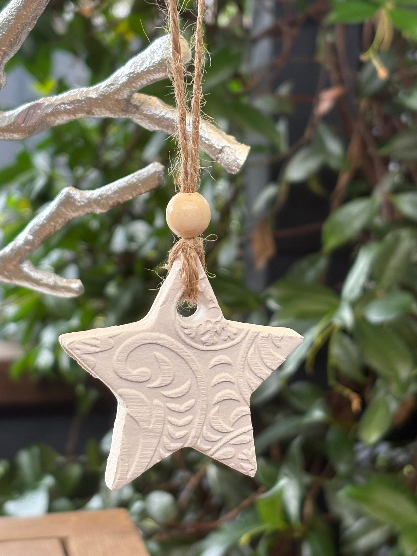 Christmas decoration - medium star $4.50